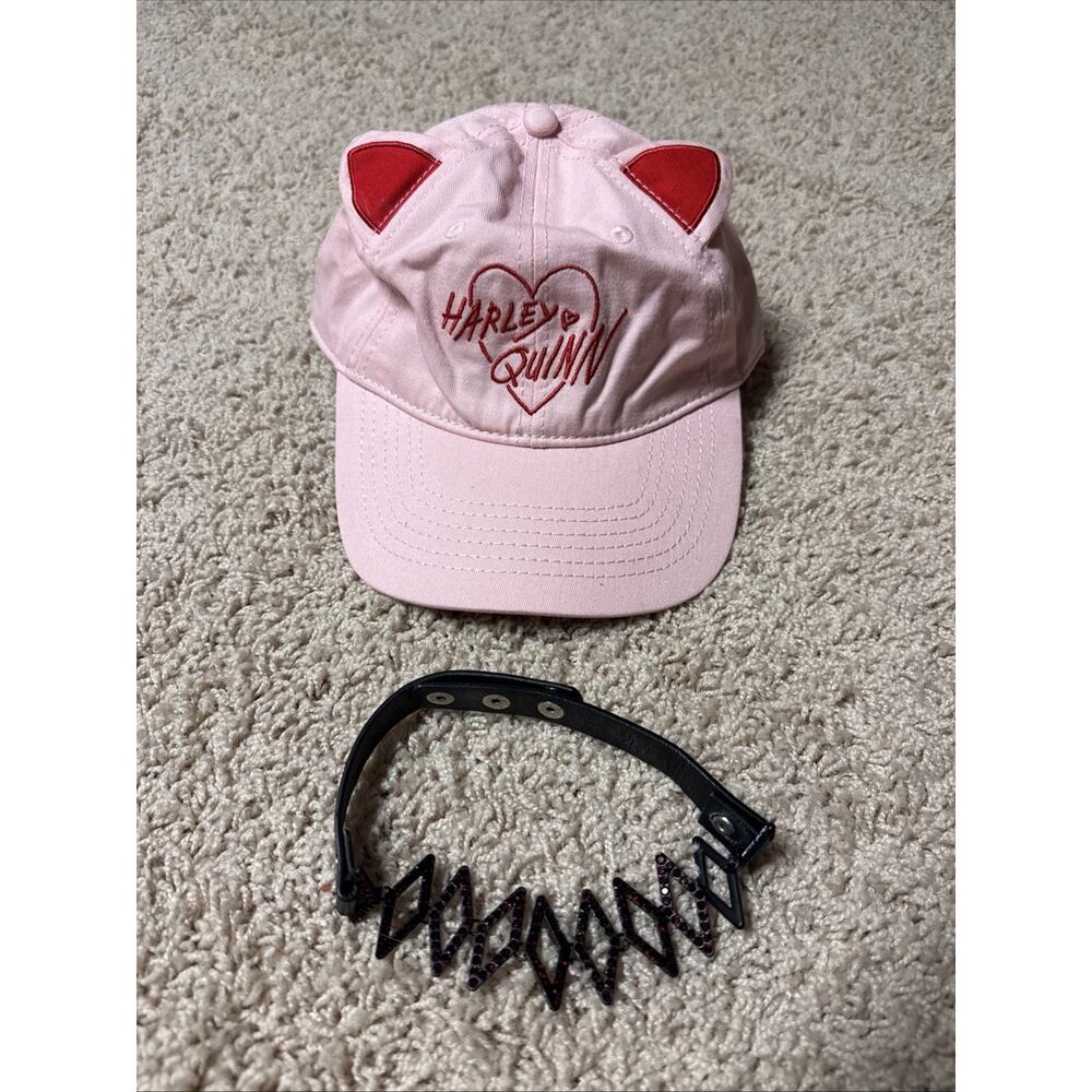 Harley Quinn Baseball Cap and Necklace